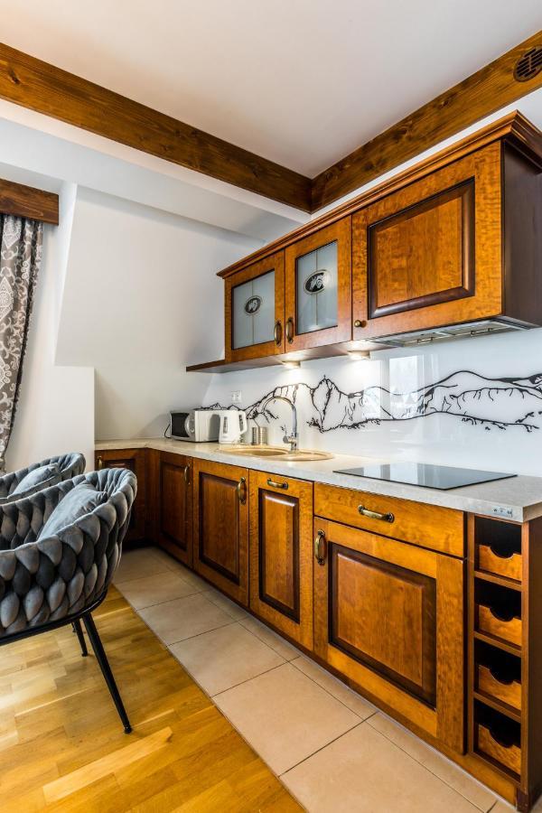Apartamenty Aparthost Snowbird コシチェリスコ エクステリア 写真