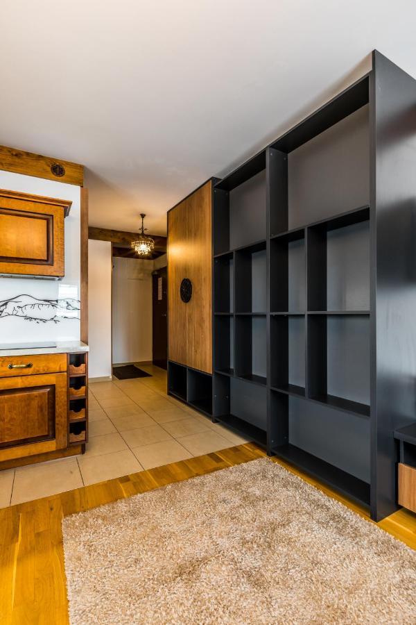 Apartamenty Aparthost Snowbird コシチェリスコ エクステリア 写真