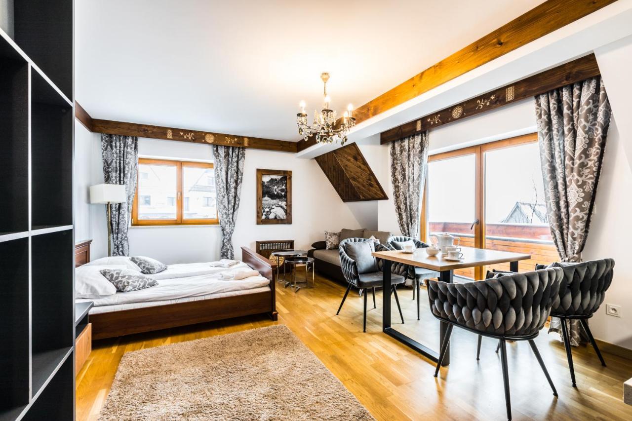 Apartamenty Aparthost Snowbird コシチェリスコ エクステリア 写真